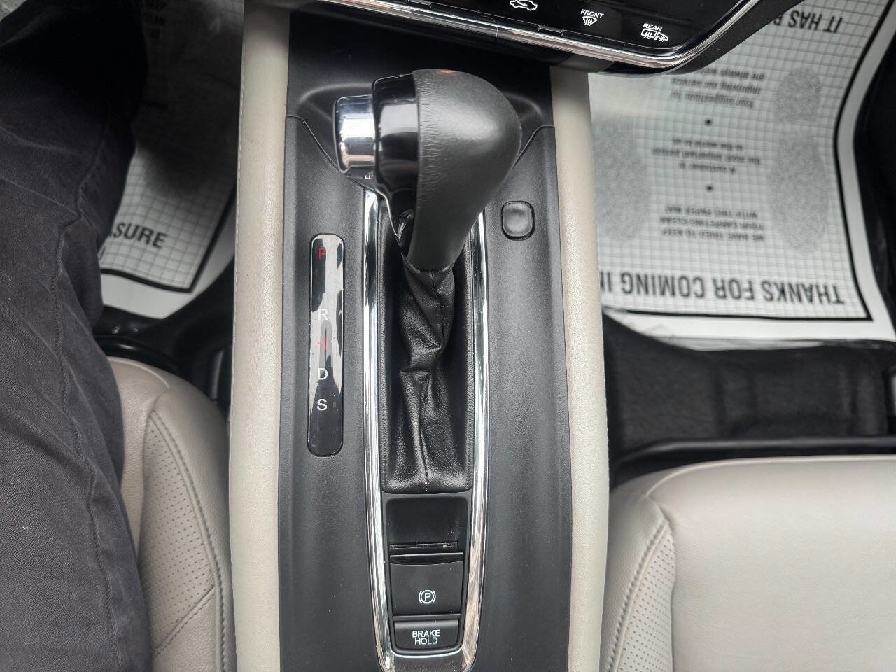 Used 2016 Honda HR-V EX-L image 15