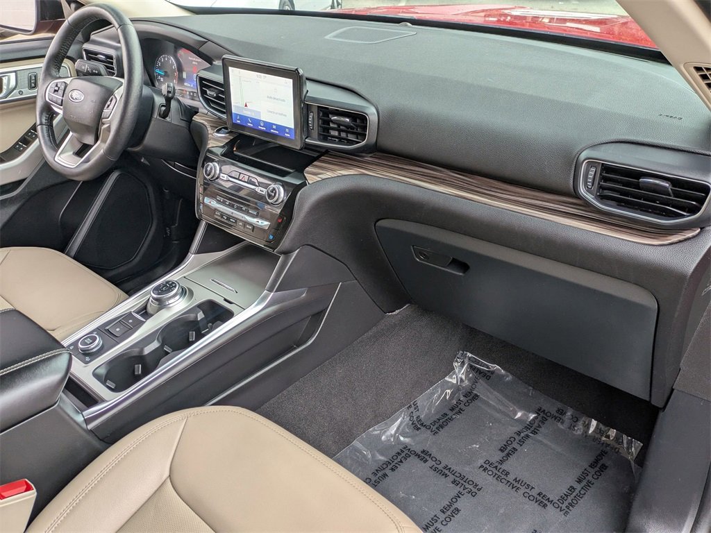 Used 2024 Ford Explorer Limited image 29