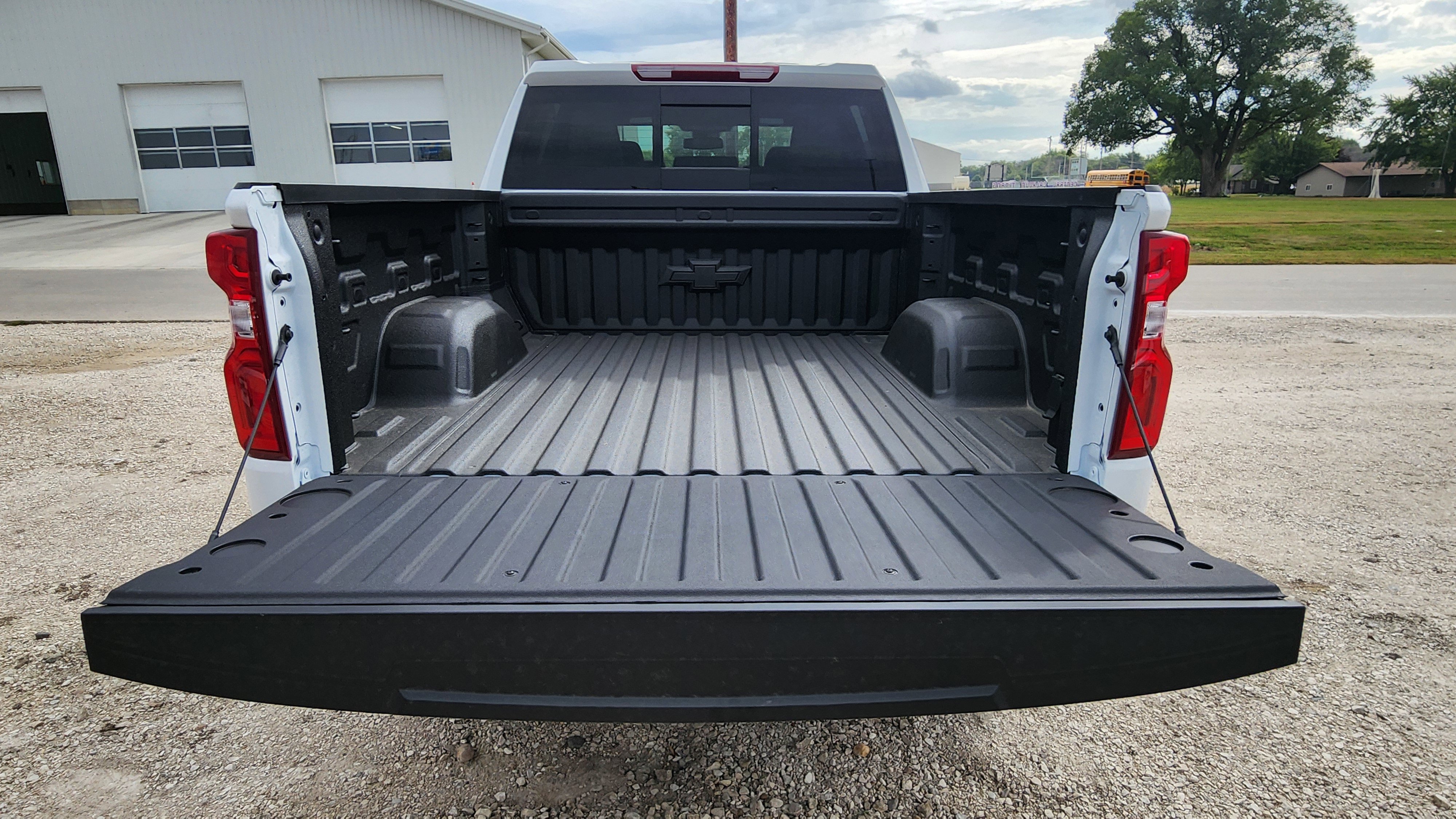 New 2026 Chevrolet Silverado 1500 LTZ w/ Z71 Off-Road Package image 6