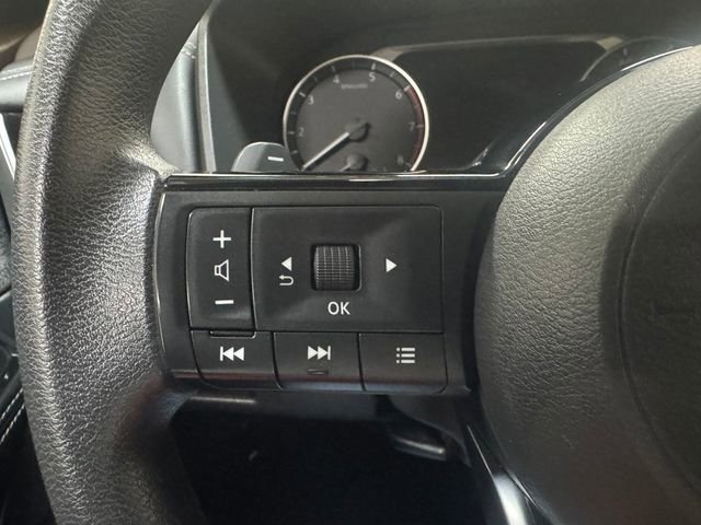 Used 2021 Nissan Rogue SV image 17