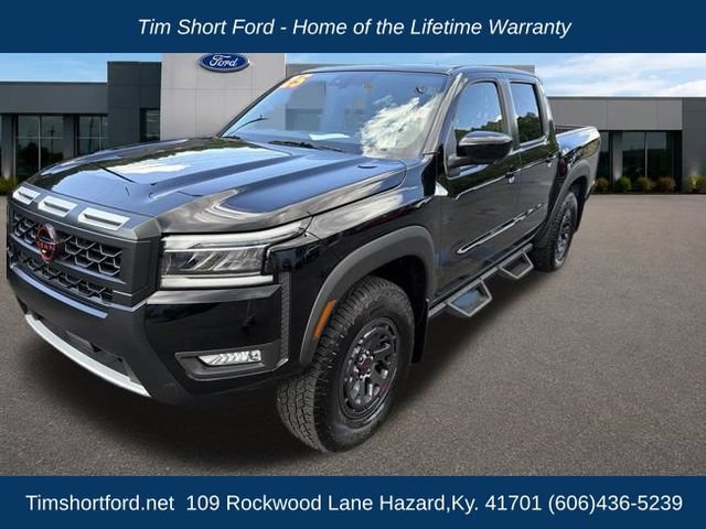 Used 2025 Nissan Frontier PRO-4X w/ Pro Convenience Package AWD/4WD image 2