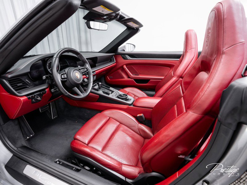 Used 2020 Porsche 911 Carrera 4S image 28