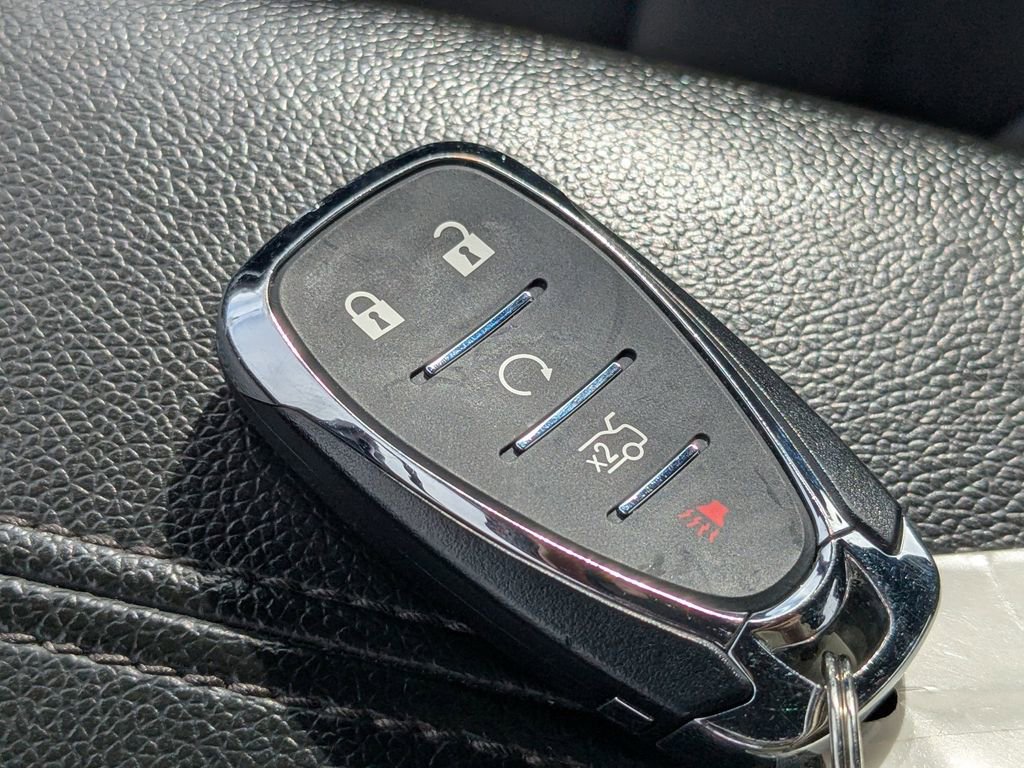 Used 2024 Chevrolet Malibu LT image 31