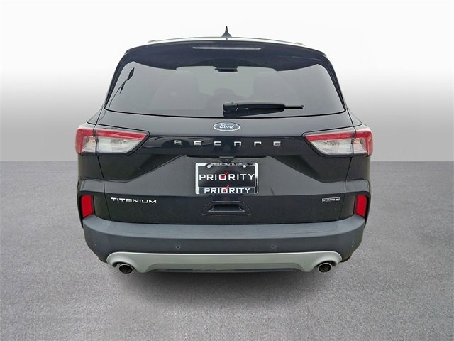 Used 2022 Ford Escape Titanium image 5
