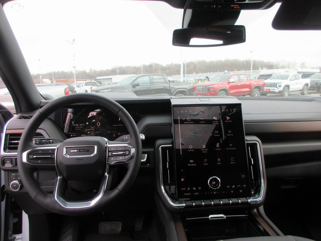 New 2026 GMC Yukon Denali w/ Sun & Power Step Package image 16