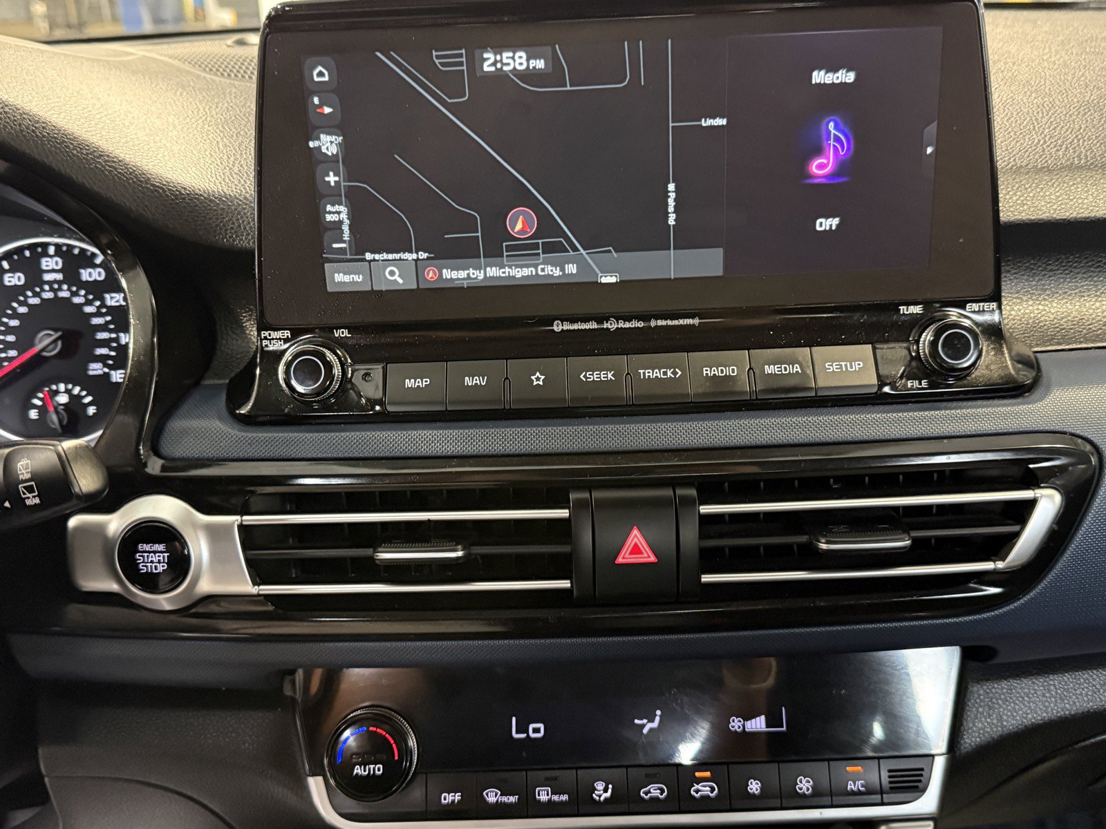 Used 2023 Kia Seltos S w/ Navigation Package FWD image 15