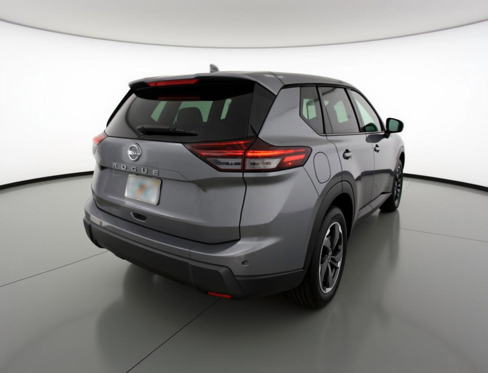 Used 2025 Nissan Rogue SV FWD image 9