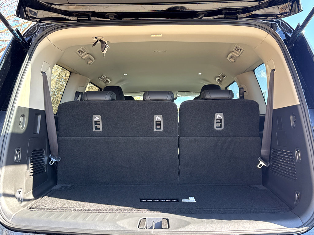 New 2026 Nissan Armada SV image 27