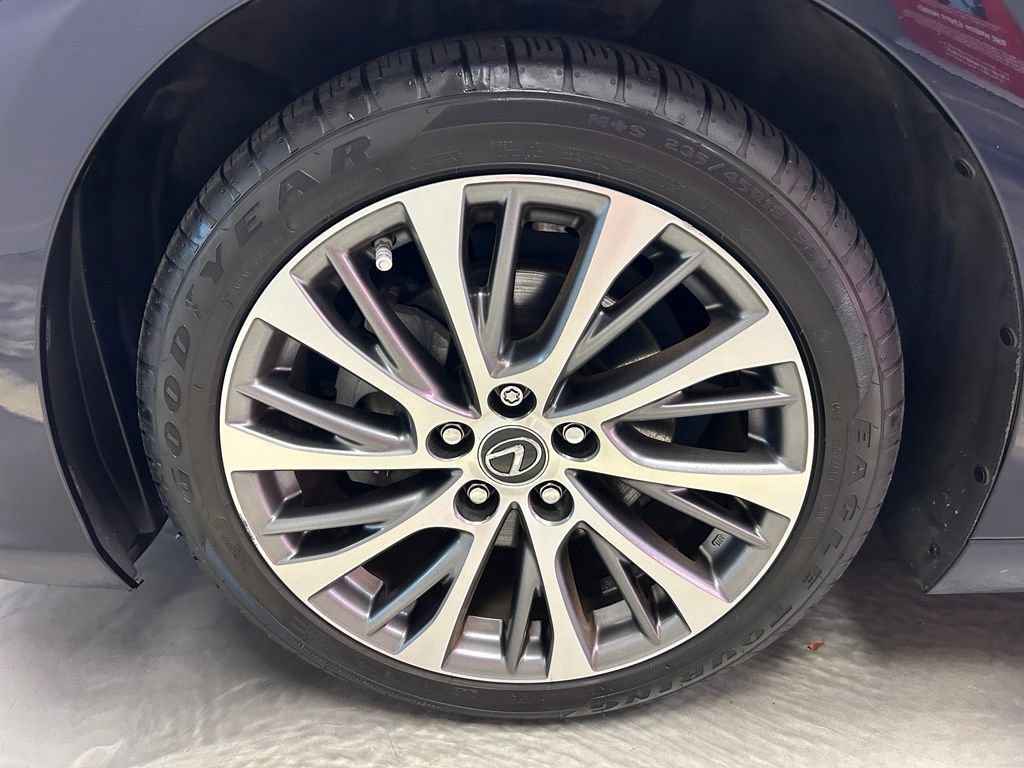 Used 2019 Lexus ES 300h w/ Premium Package FWD image 23