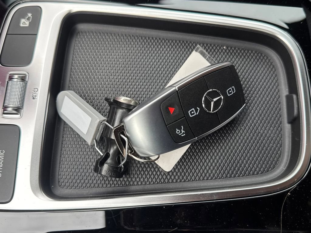 New 2026 Mercedes-Benz GLB 250 4MATIC image 28