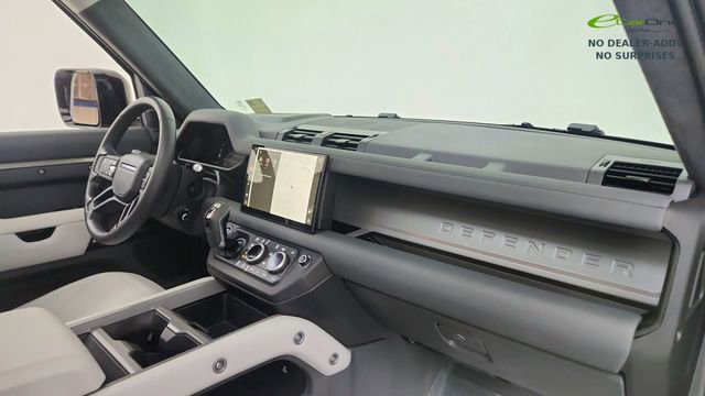 Used 2025 Land Rover Defender 110 X image 20