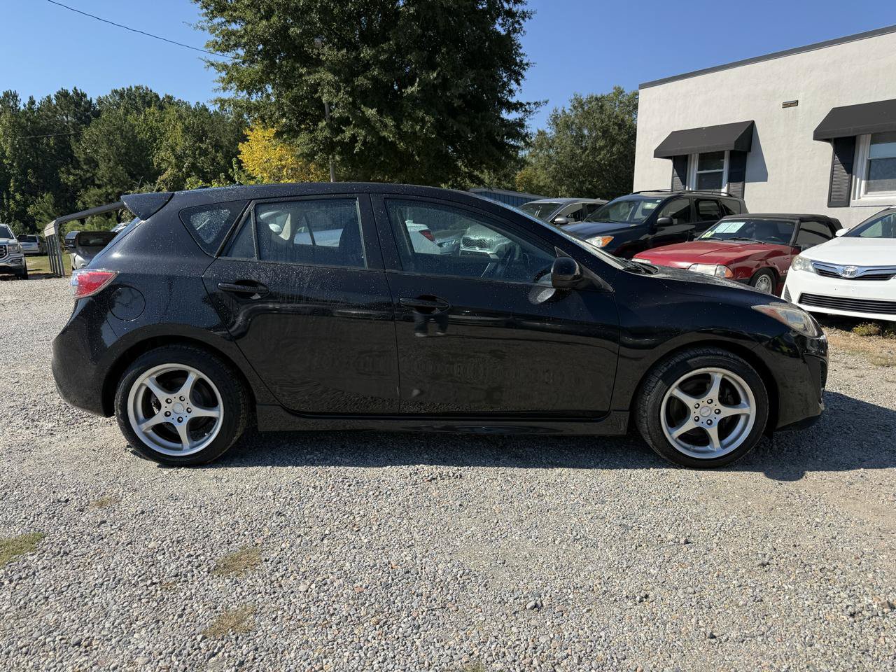 Used 2011 MAZDA MAZDA3 s Sport FWD image 4
