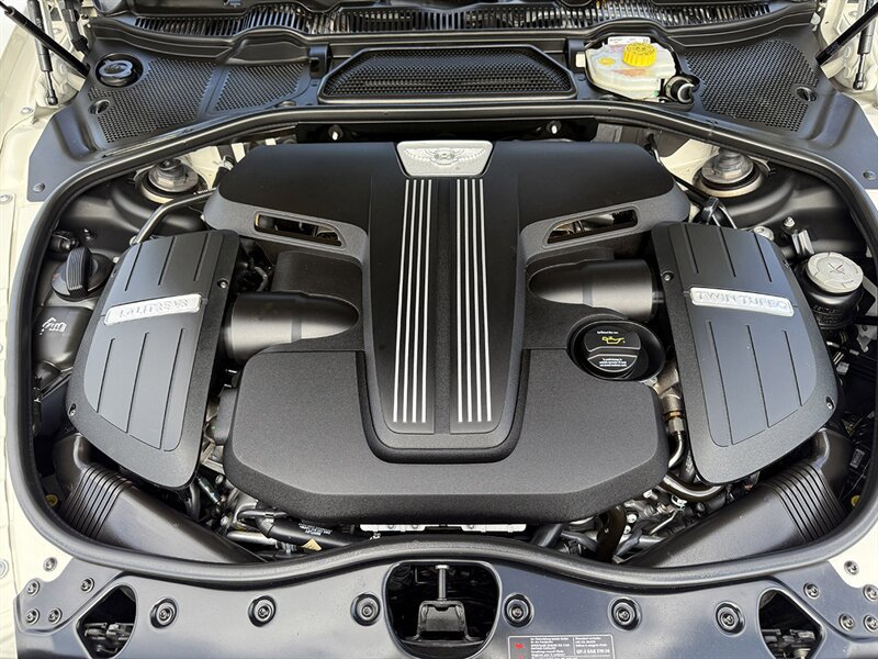 Used 2015 Bentley Continental GT AWD/4WD image 27