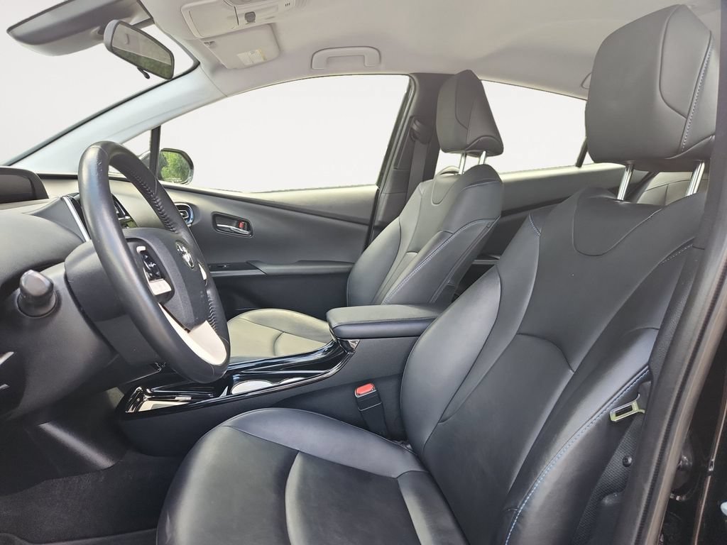 Used 2016 Toyota Prius Three Touring FWD image 11