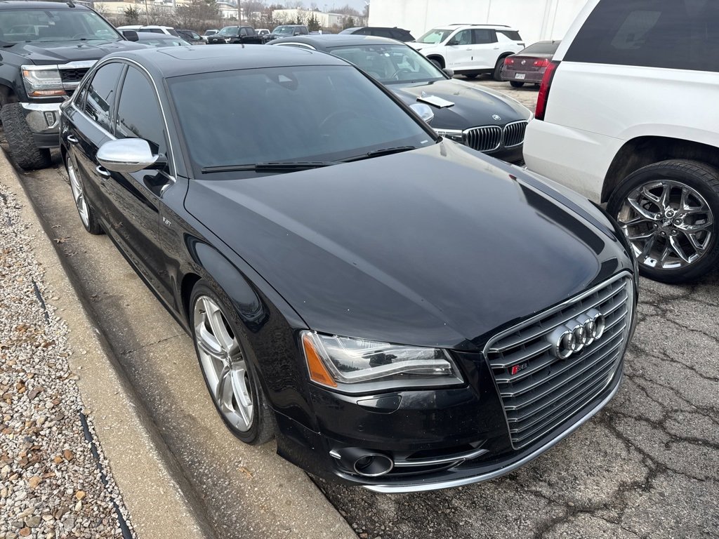 Used 2014 Audi S8 w/ Driver Assistance Package image 1