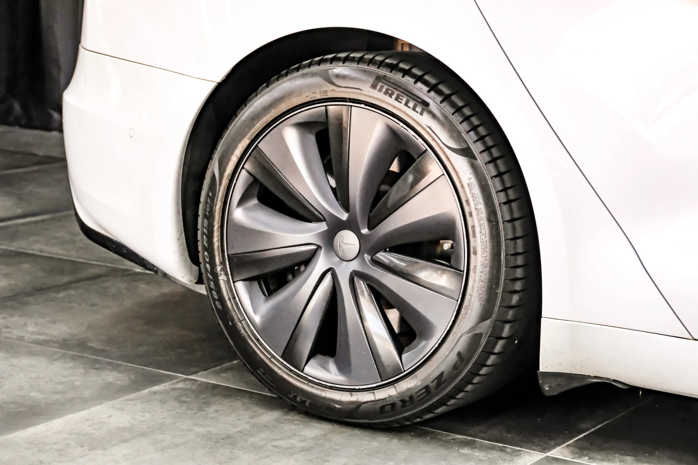 Used 2022 Tesla Model S AWD/4WD image 64