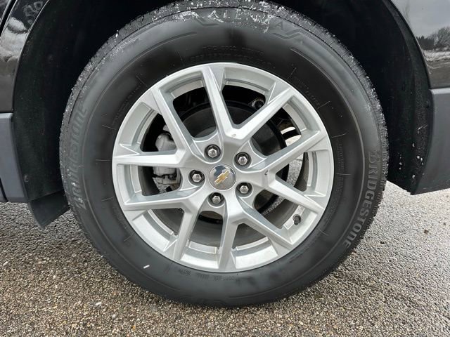Certified 2024 Chevrolet Equinox LS w/ Driver Confidence II Package image 23