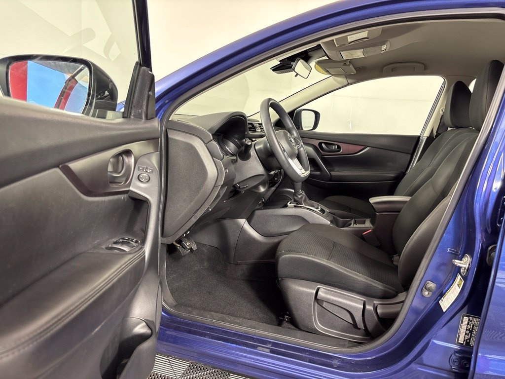 Used 2022 Nissan Rogue Sport S AWD/4WD image 25