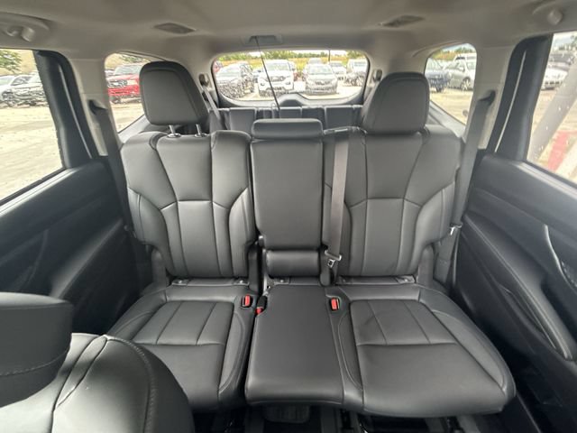 Used 2026 Subaru Ascent Premium AWD/4WD image 21