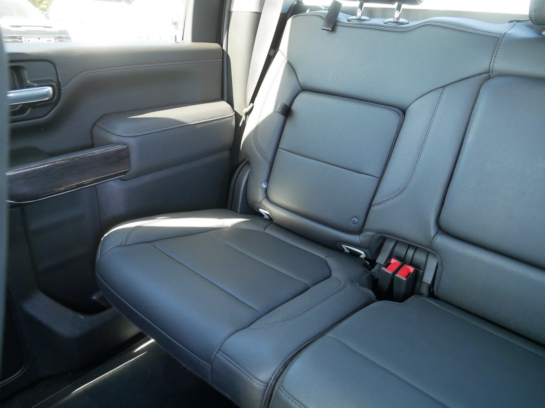 Used 2023 Chevrolet Silverado 2500 LTZ w/ Snow Plow Prep/Camper Package AWD/4WD image 12