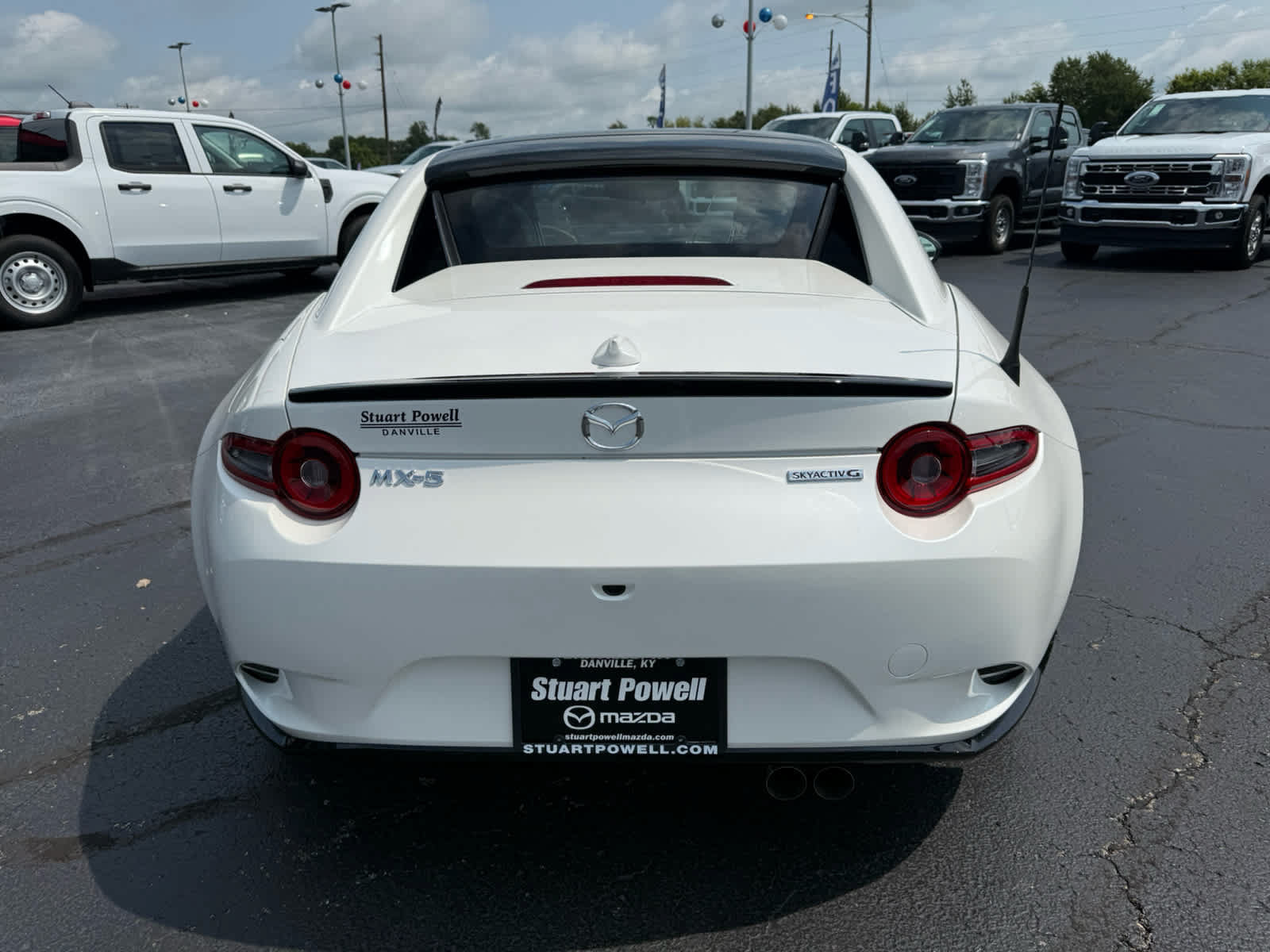 New 2026 MAZDA MX-5 Miata RF Club RWD image 18