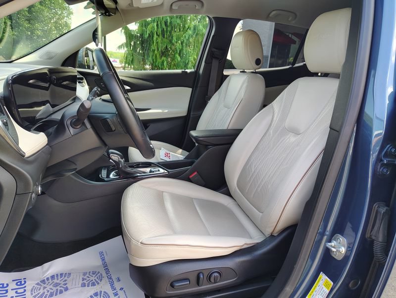 Certified 2024 Buick Encore GX Avenir AWD/4WD image 13