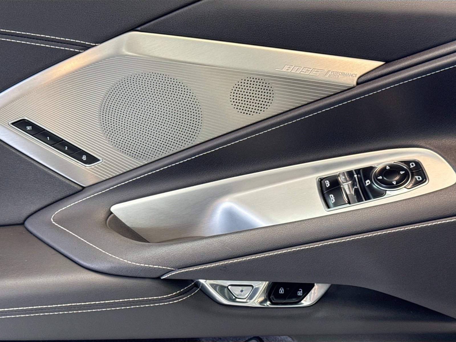 Used 2022 Chevrolet Corvette Stingray Preferred Cpe w/ Z51 Performance Package image 11