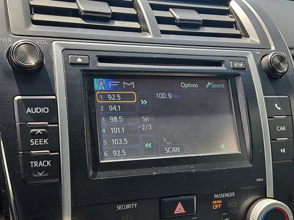 Used 2012 Toyota Camry LE FWD image 29