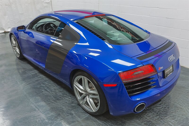 Used 2015 Audi R8 V8 AWD/4WD image 16