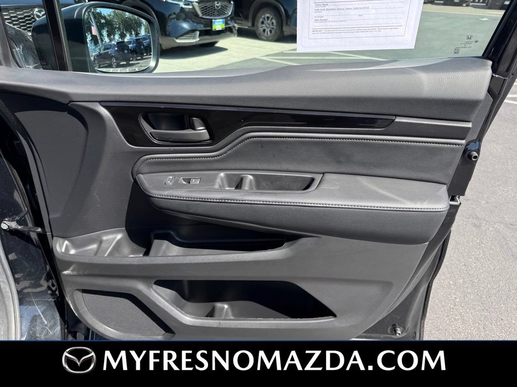 Used 2025 Honda Odyssey Touring image 19