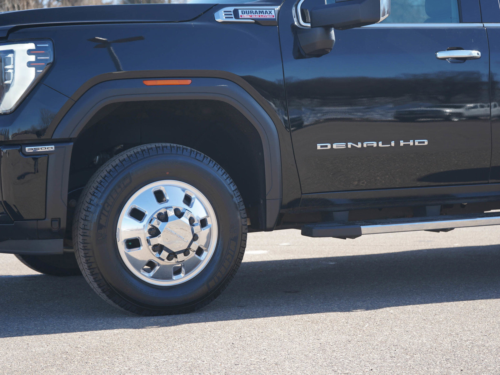 Used 2025 GMC Sierra 3500 Denali w/ Denali Reserve Package image 31