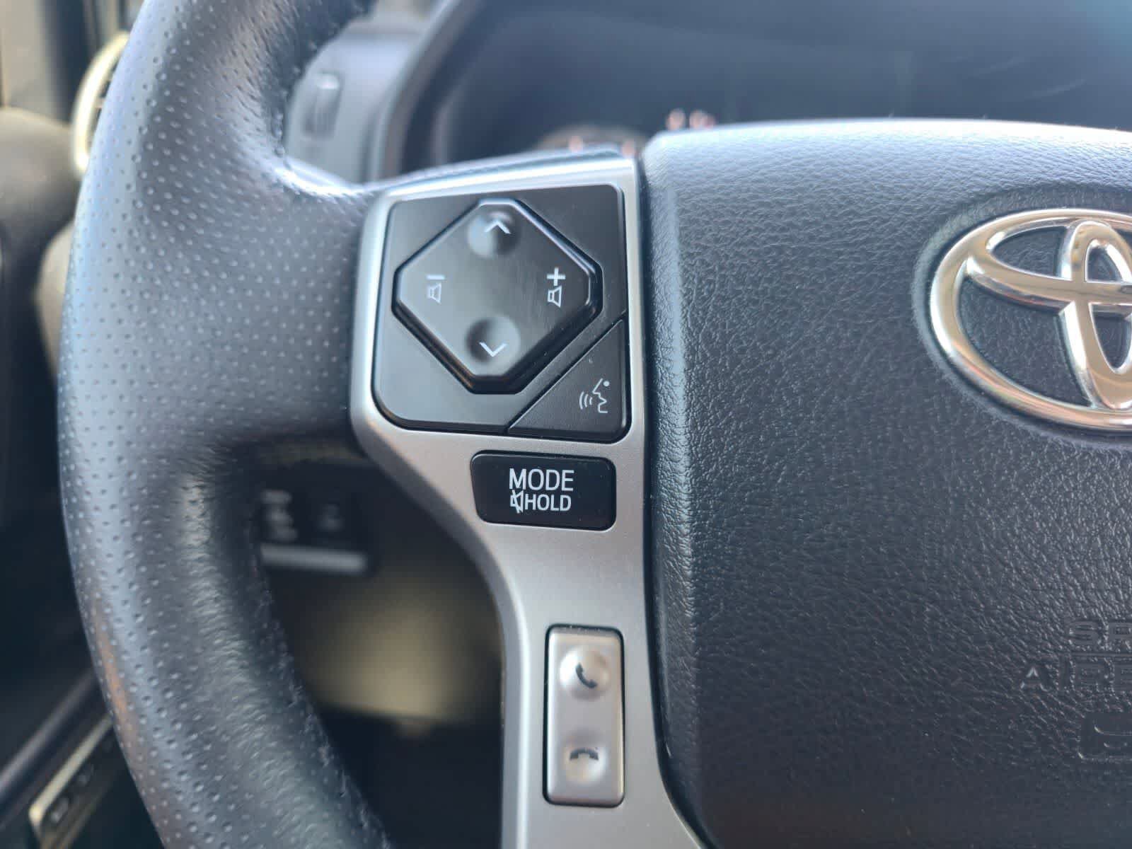 Used 2023 Toyota 4Runner Limited RWD image 20