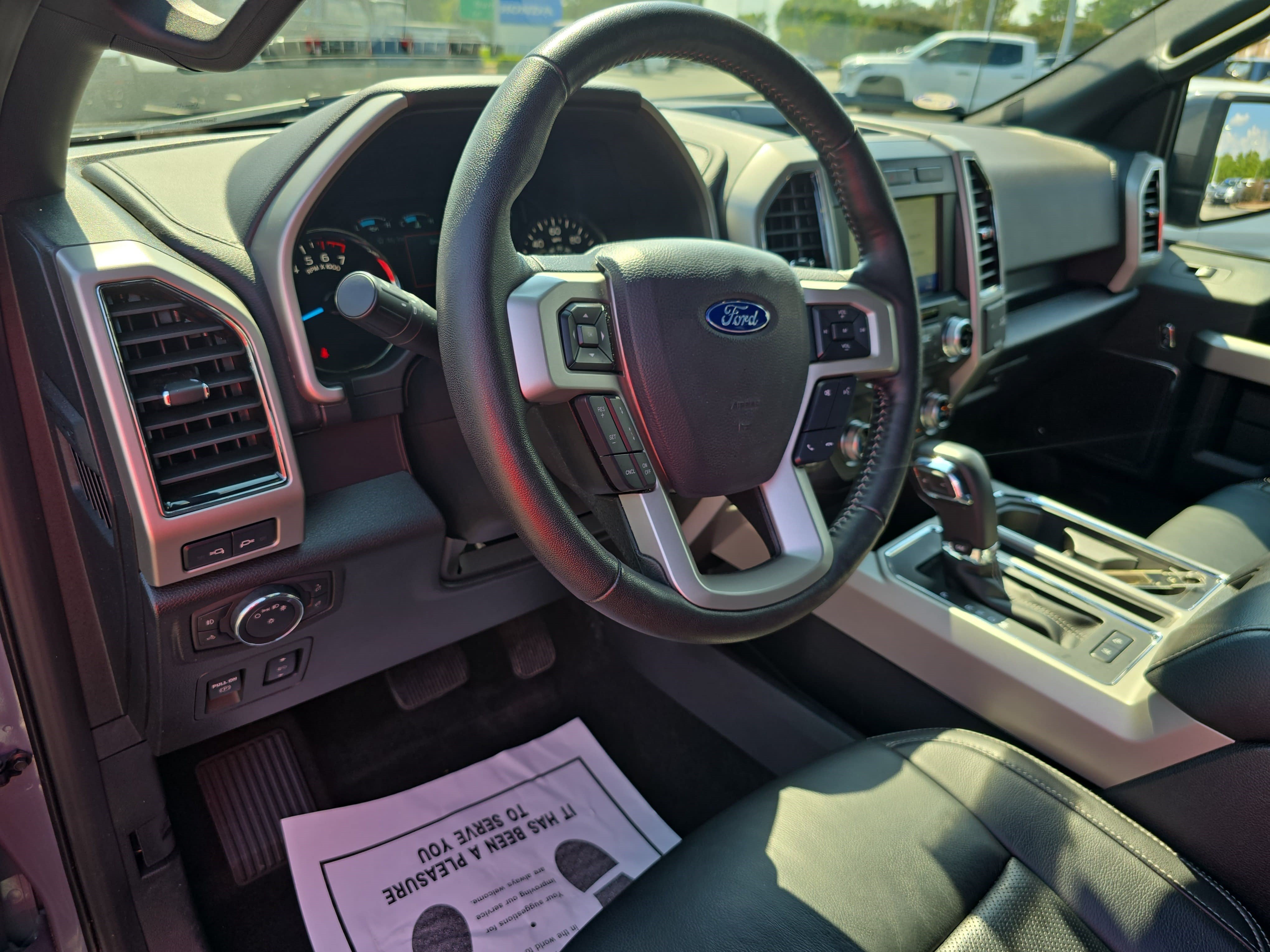 Used 2019 Ford F150 Lariat w/ Equipment Group 502A Luxury AWD/4WD image 15