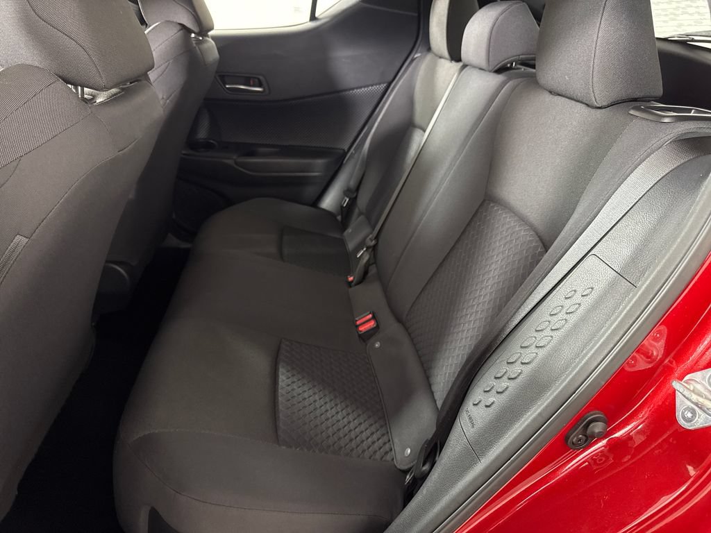 Used 2020 Toyota C-HR LE FWD image 13