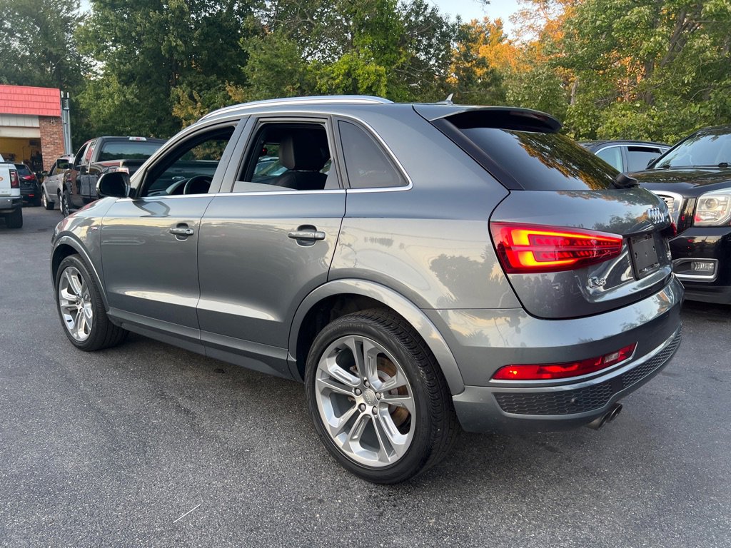 Used 2017 Audi Q3 2.0T Prestige image 3