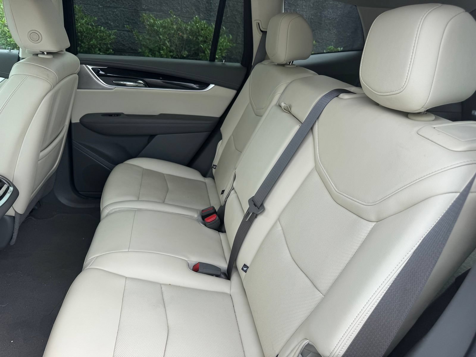 Certified 2021 Cadillac XT6 Premium Luxury AWD/4WD image 24