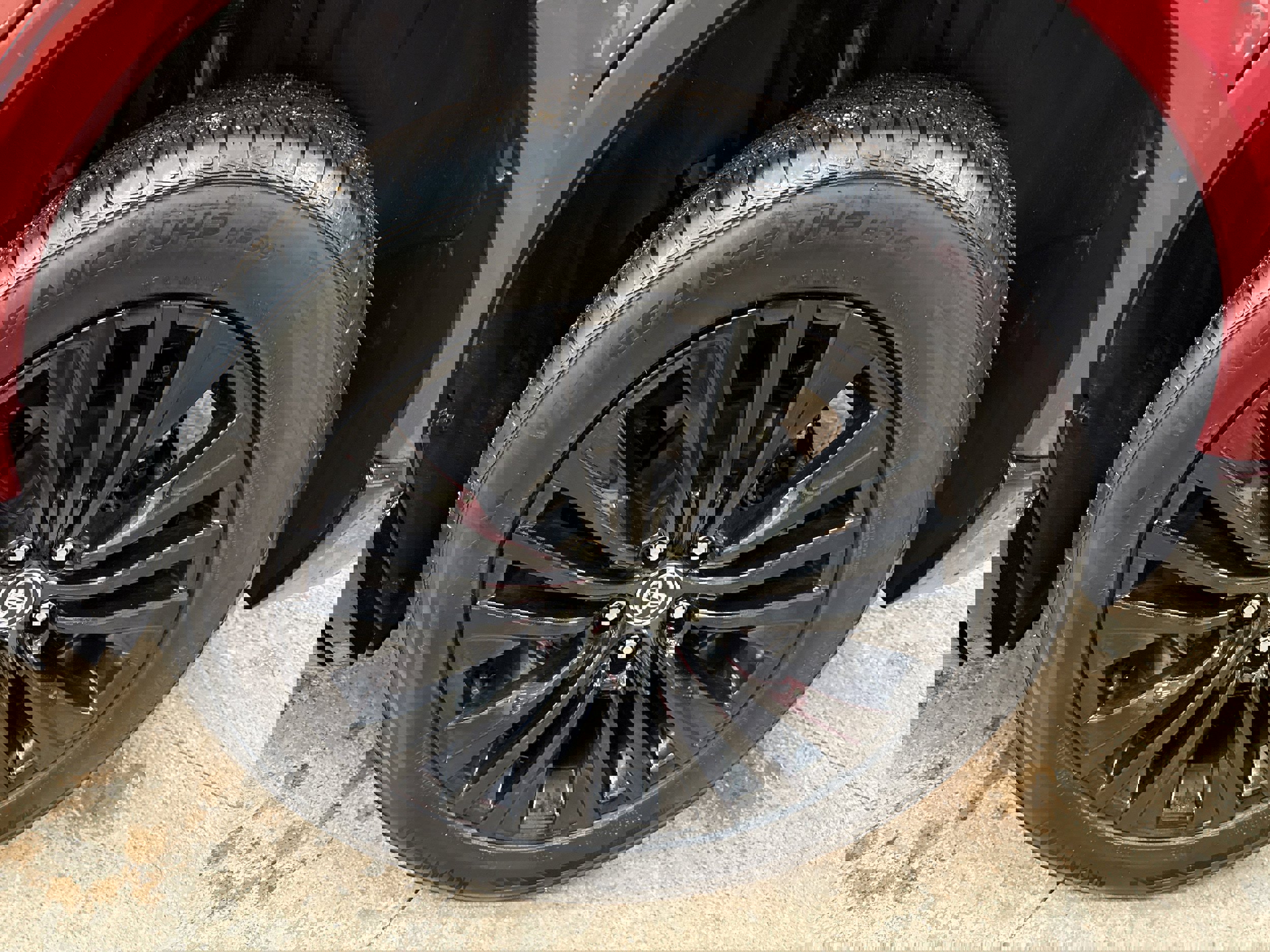 Used 2023 Toyota Venza Nightshade image 7