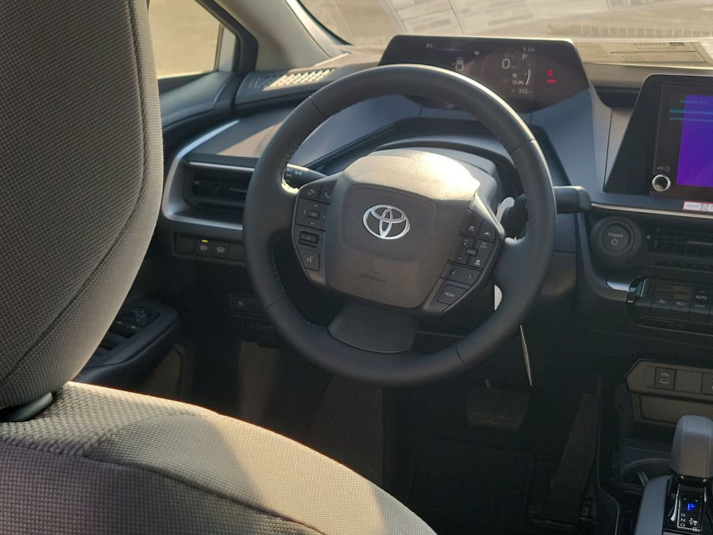 New 2026 Toyota Prius LE image 25