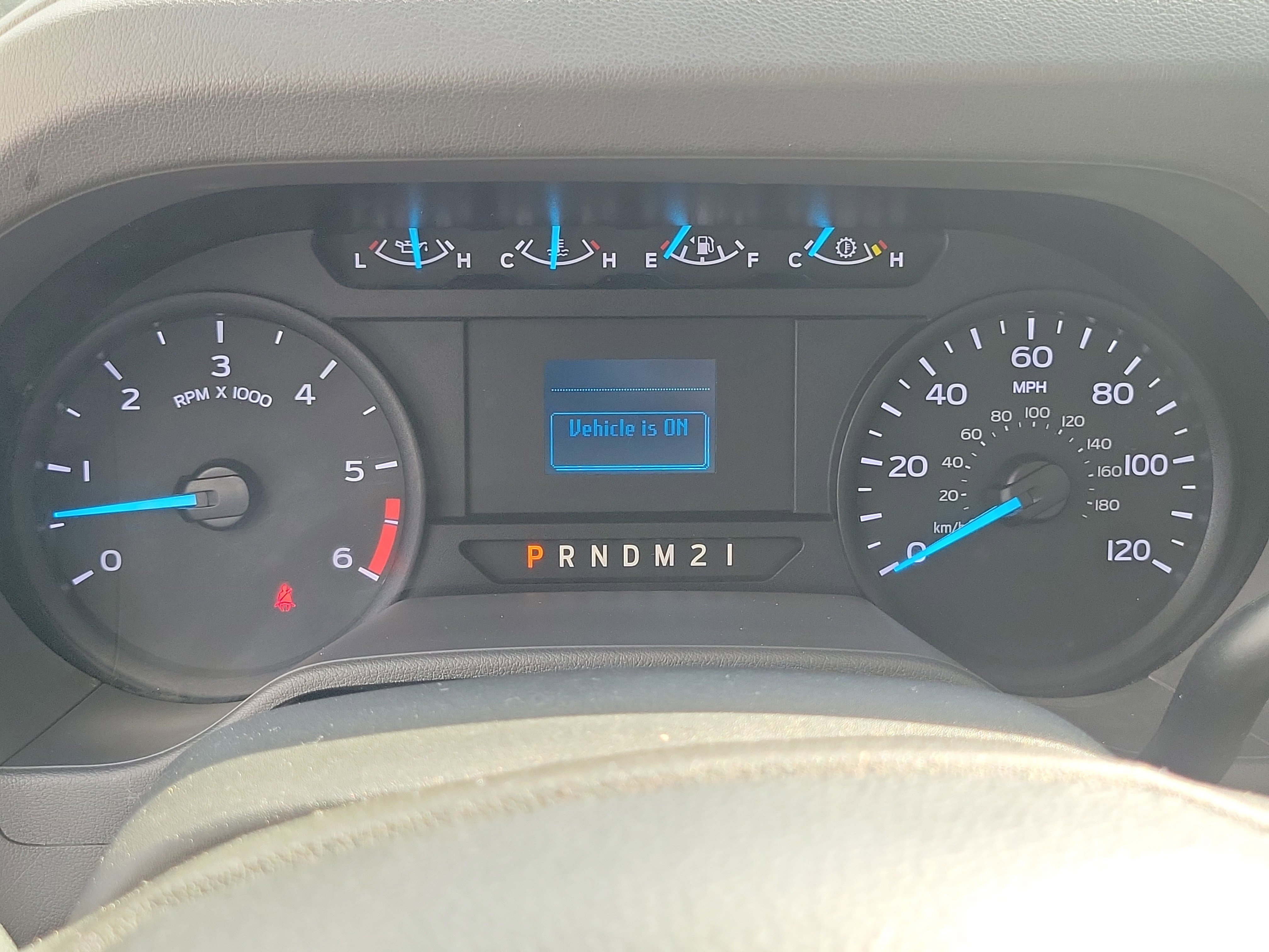 Used 2022 Ford E-350 and Econoline 350 Super Duty image 16