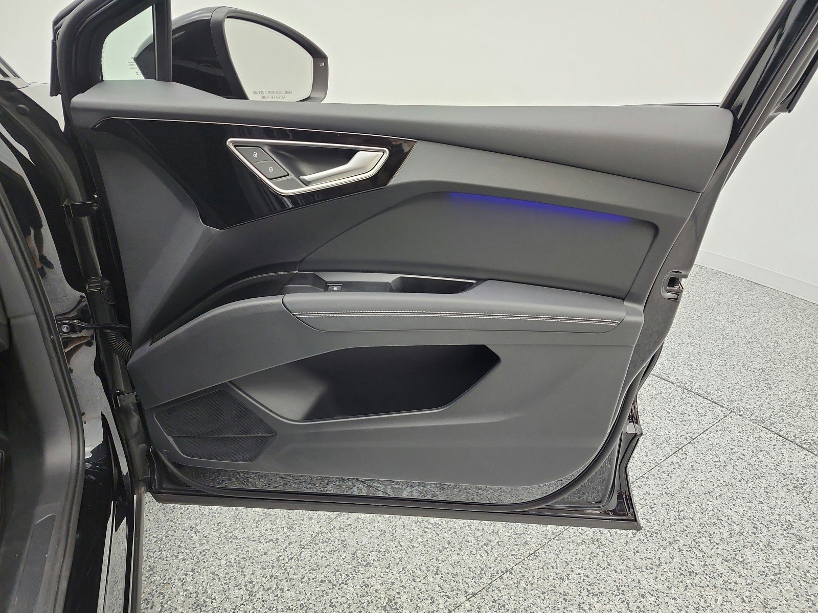 Used 2023 Audi Q4 e-tron Prestige w/ 20" Wheel Package image 20