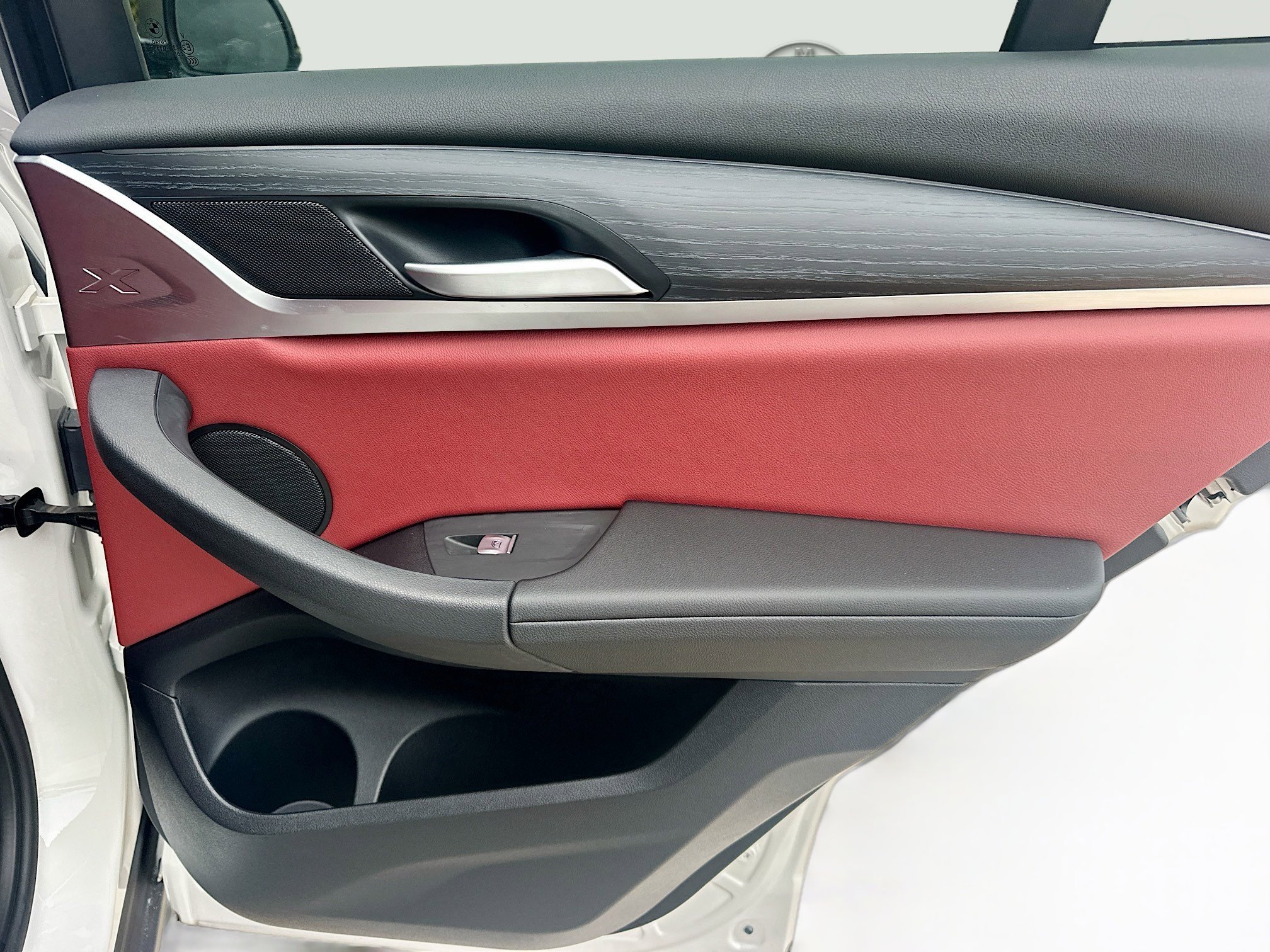 Used 2024 BMW X3 xDrive30i w/ Convenience Package image 29