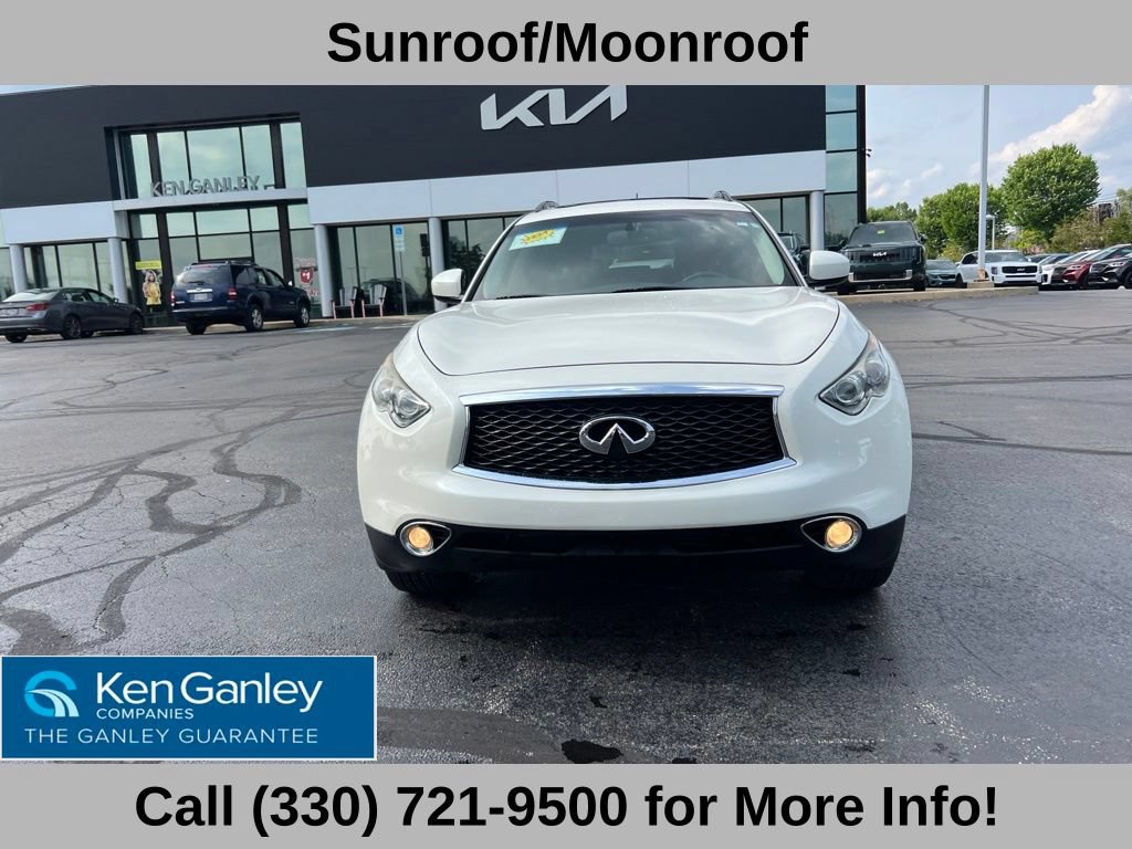 Used 2017 INFINITI QX70 AWD image 3