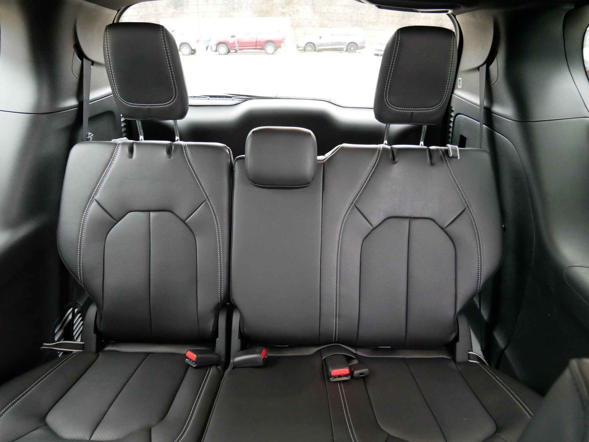 New 2026 Chrysler Pacifica Select image 8