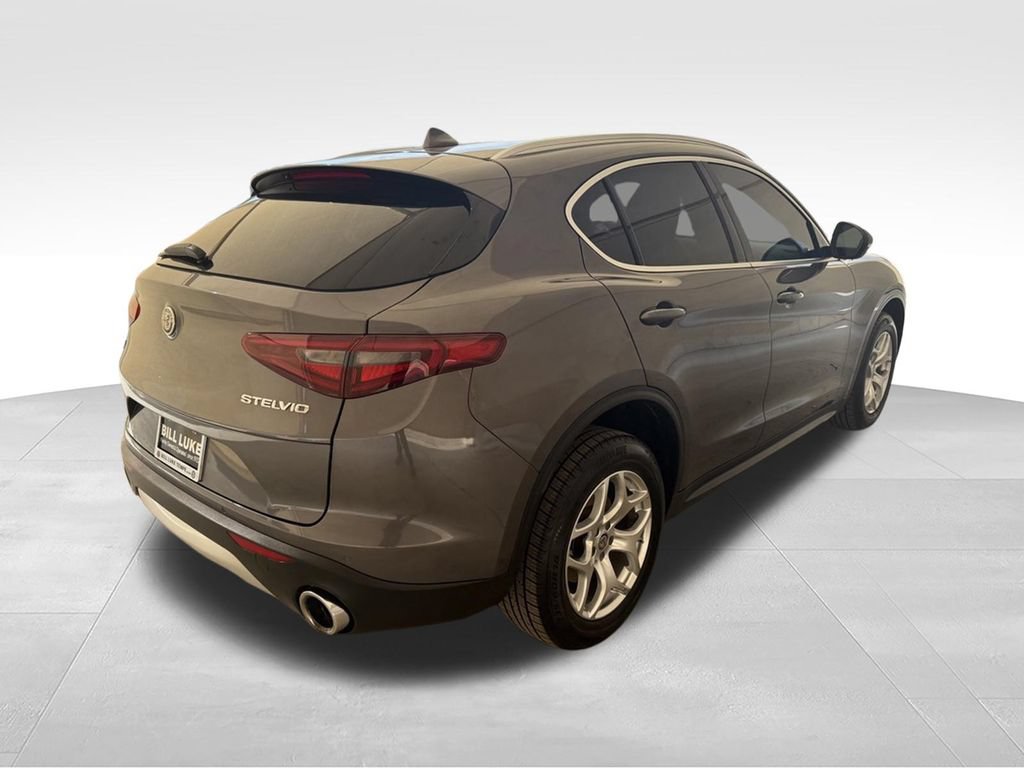 Used 2021 Alfa Romeo Stelvio Sprint w/ Cold Weather Package AWD/4WD image 7