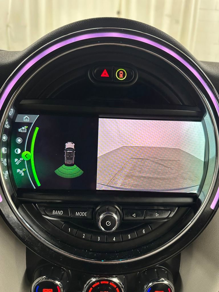 Used 2019 MINI Cooper S image 23