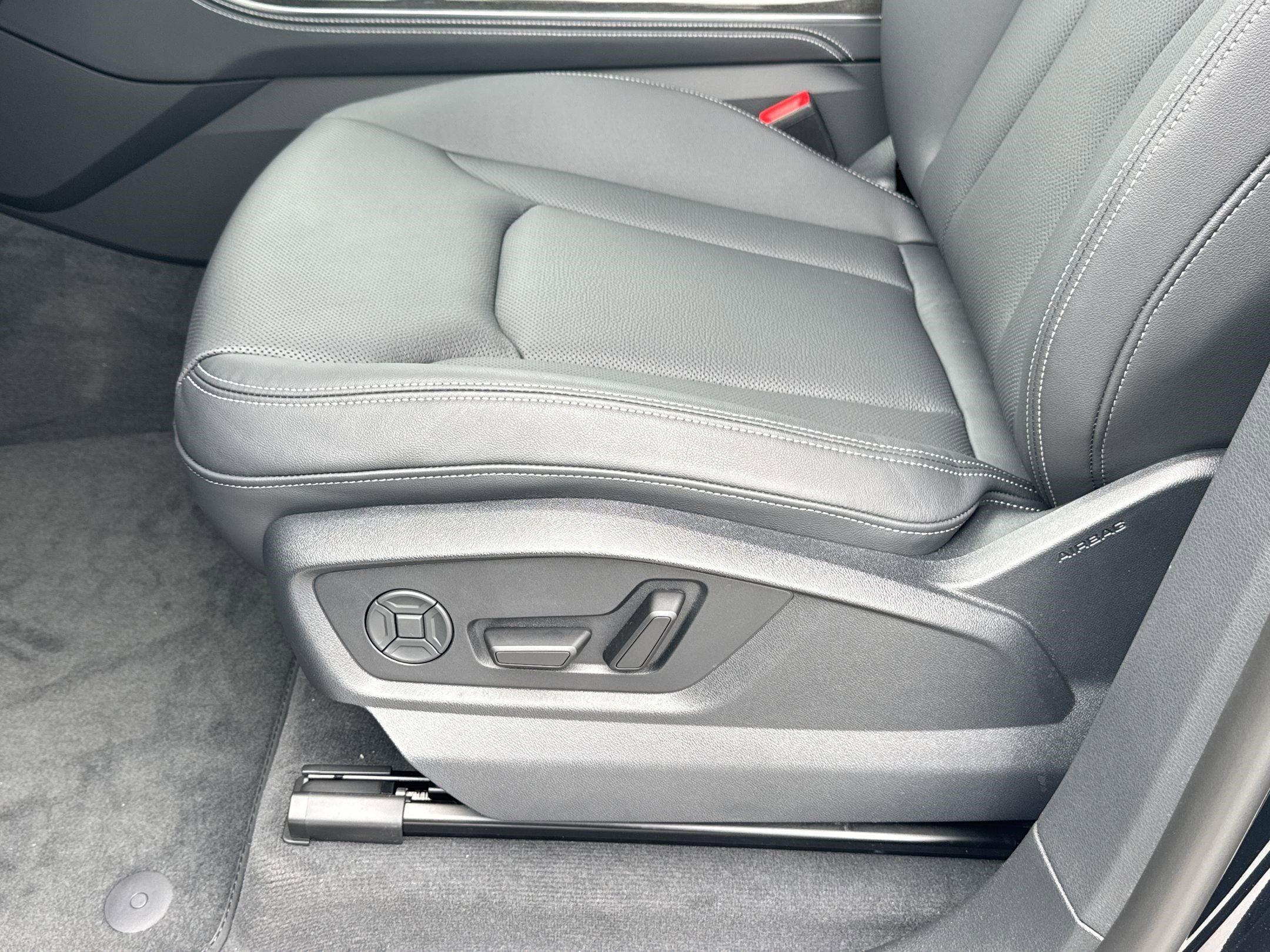 New 2026 Audi Q8 Premium Plus AWD/4WD image 14