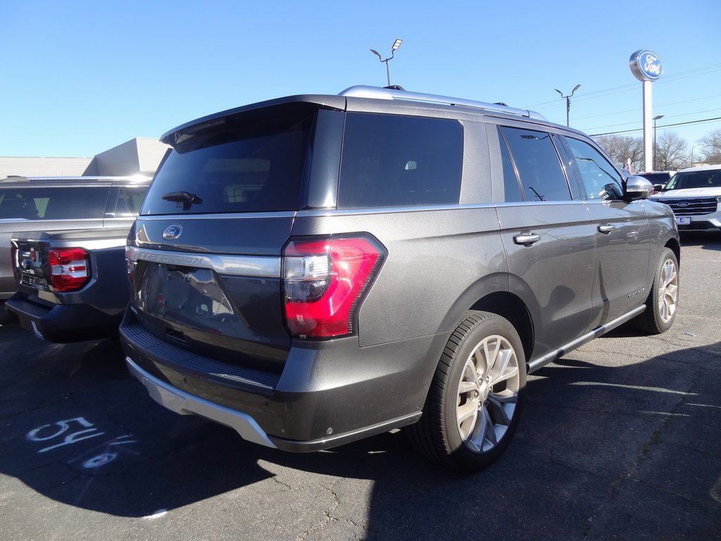 Used 2018 Ford Expedition Platinum image 2