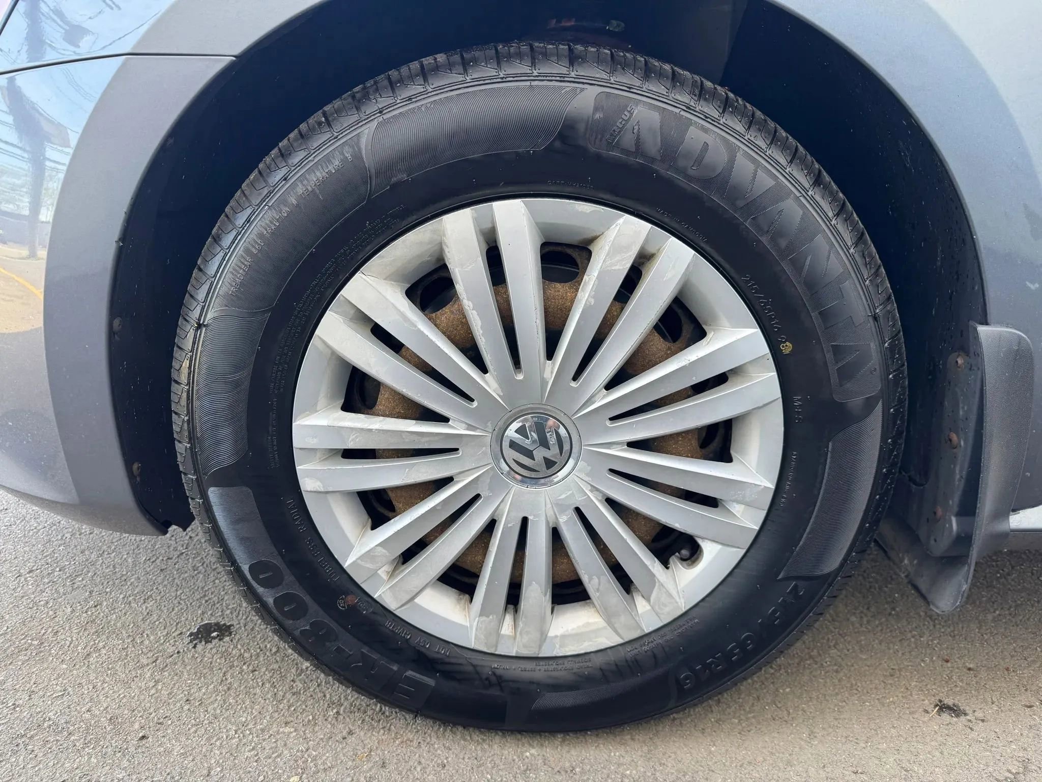 Used 2015 Volkswagen Passat 1.8T S image 27