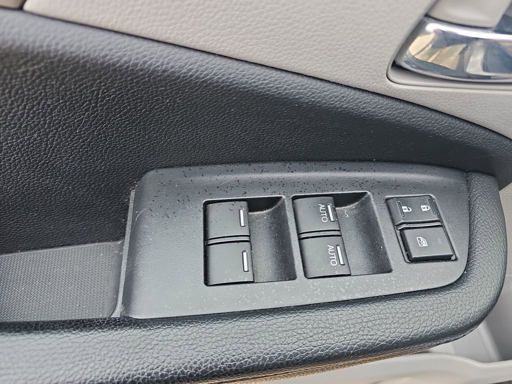 Used 2018 Honda Pilot EX-L image 13