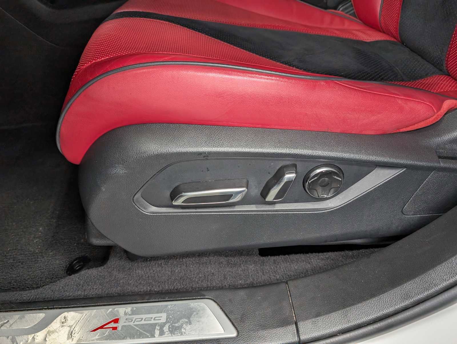 Used 2020 Acura RDX A-Spec image 38